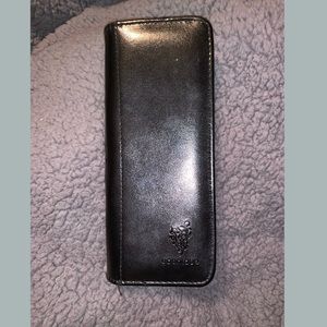 Younique Mini Travel Case !